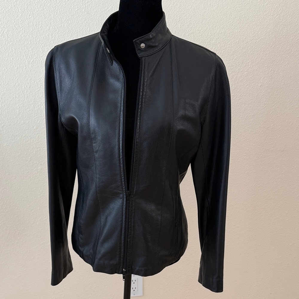 Vera Pelle Women's Black Leather Jacket - Picture 6 of 11